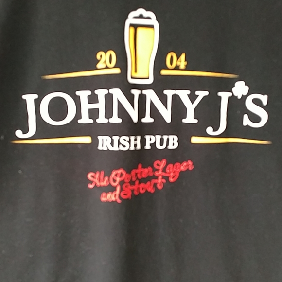 Johnny J's Graphic T - Picture 2 of 5